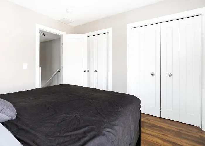 Luxury Downtown Townhome Unit 13